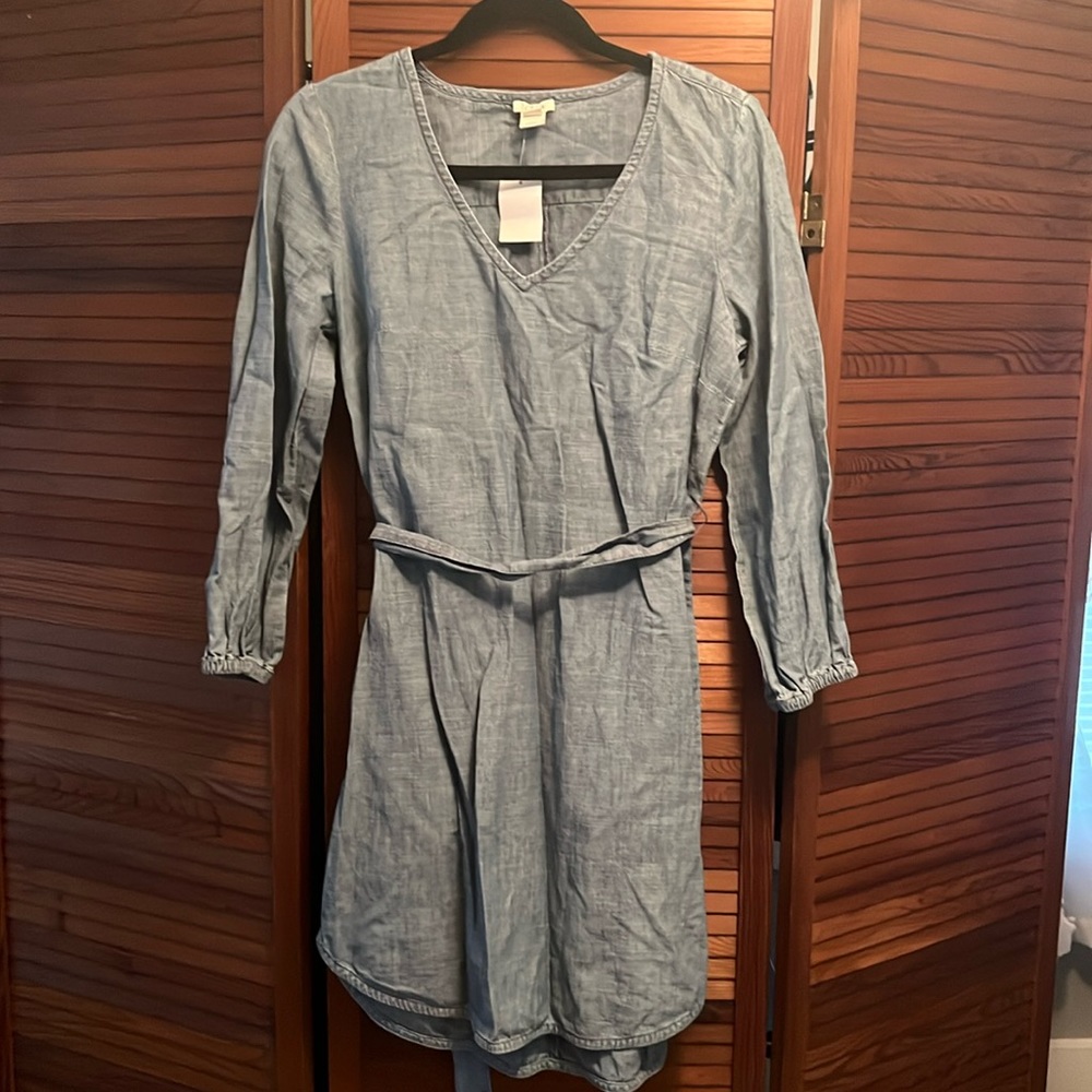 j crew long sleeve chambray dress with belt